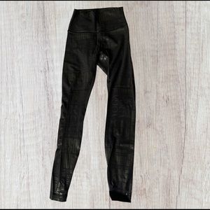 Lululemon Wunder Under High-Rise Tight 28" *Full-On Luxtreme Manifesto Black